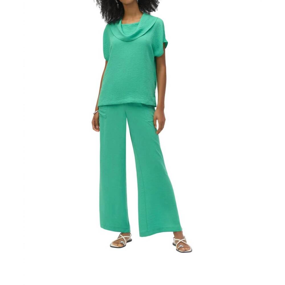 NEW JOSEPH RIBKOFF matching pant and top set in garden green